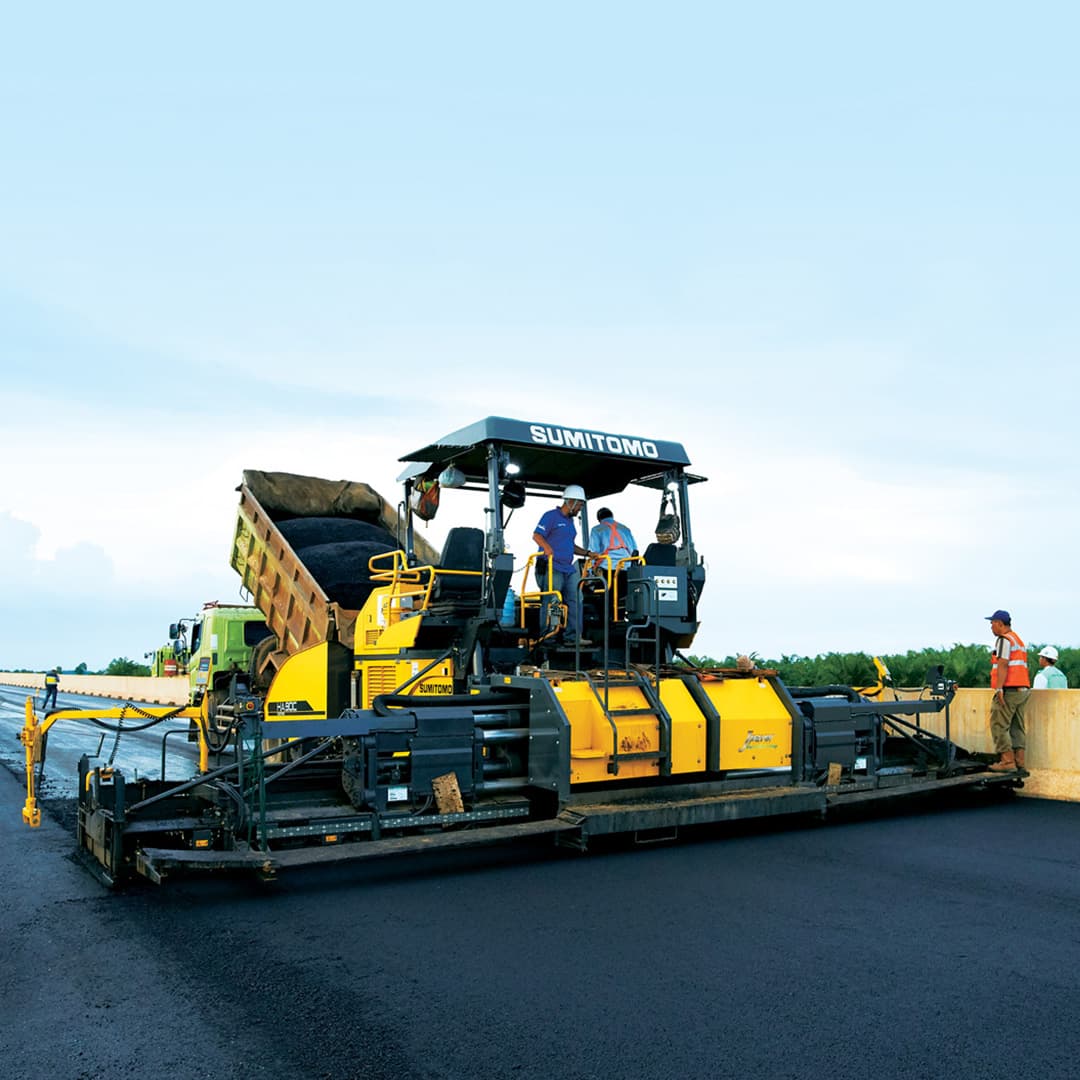 Asphalt paver